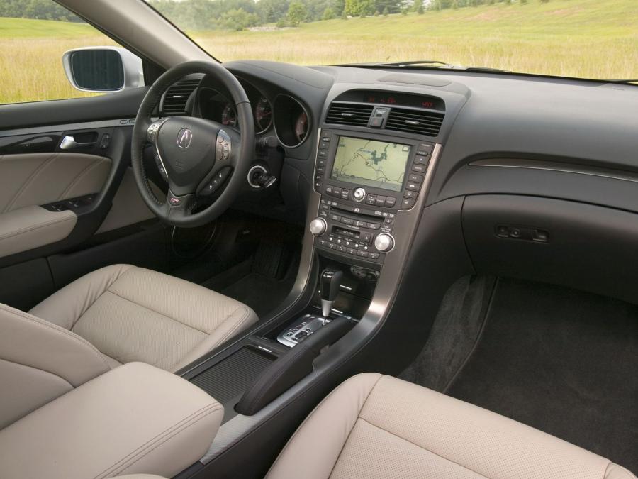 Интерьер Acura TL 2007 года  (фото 17 из 17)